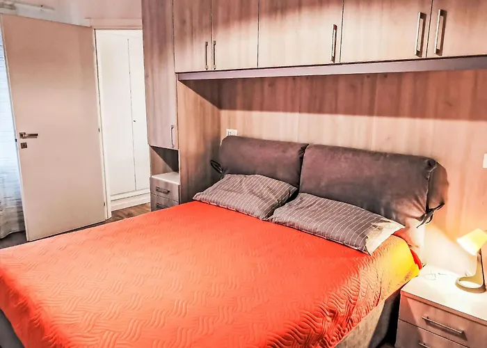 Lägenhet House-2 By Interhome