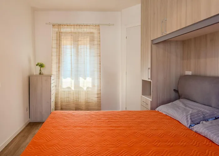 House-2 By Interhome Rezzonico