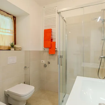 House-2 By Interhome